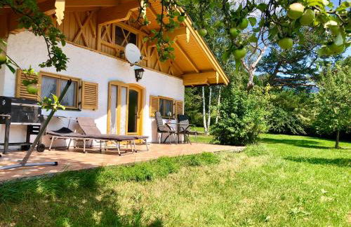 Ferienhaus Veronika mit 2000qm Garten und Bergblick - Photo 1