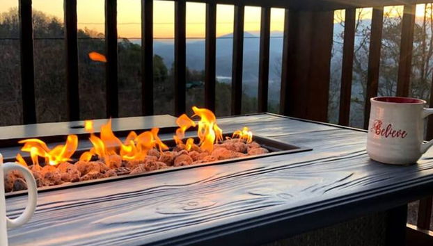 Gorgeous Cabin w Great Views Pool Game Room - Foto 3, Habitación