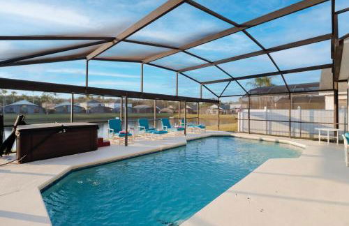 Sunny South Facing Pool with Hot Tub and Lake View Near Disney - Foto 37