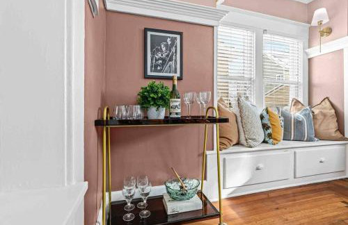 Eclectic Bungalow in the Heart of Royal Oak - Foto 37