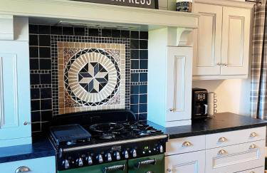 The Heights - quiet detached home - stunning views - Foto 10