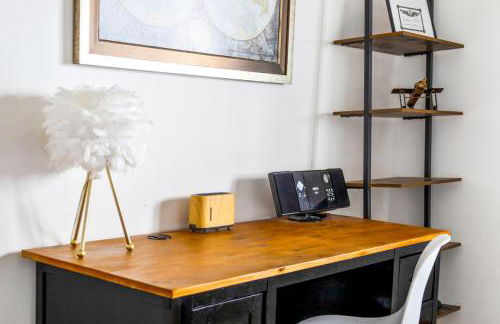 Great Falls Luxe Haven 4BR Gym Office and Hot Tub - Foto 54