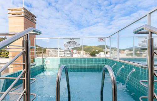 Apartamento com piscina e vista para montanha - Foto 6