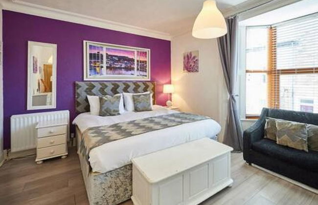 George House in Whitby - Photo 1