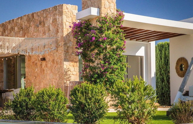 Holiday Home With Pool Area - Photo 30