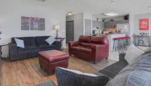 Shop & Dine: Fort Worth Condo w/ Racetrack Views! - Foto 2