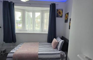 Spacious - Free Parking - Sleeps 6 - M20-FolkestoneCentralStation - Foto 27