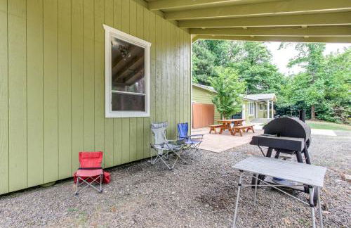 3 Acre Retreat with Fire Pit, Pickleball and Gazebo - Foto 32