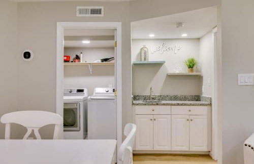 Emerald Isle Condo with Indoor Pool and Beach Access! - Foto 12