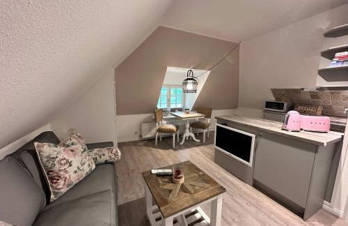 Sky & Sand Homes Wattläufer I Nordsee-Auszeit im Reetdachanwesen mit Parkgarten - Photo 7