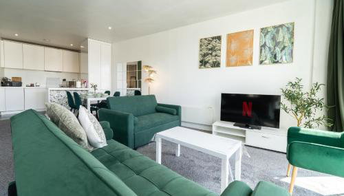 THE OLIVE SUITE At The Rotunda - Photo 1