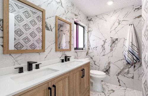 Modern 4Bedroom-2Bath Family POOL House 5 mins Lauderdale-by-the-Sea & Pompano Beaches - Foto 26