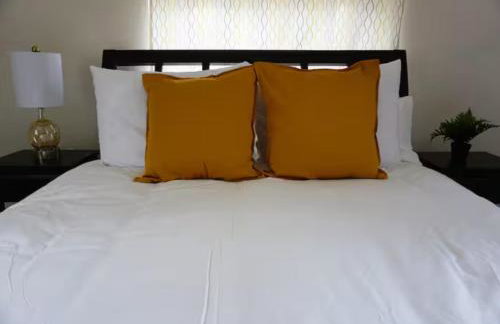 Chic Country Home in the Woods with Hot Tub - Foto 21