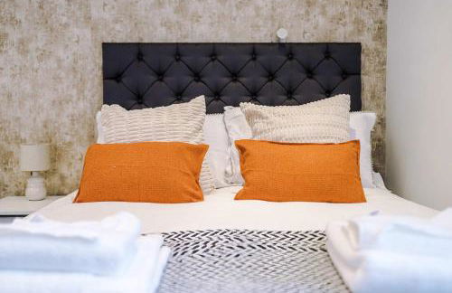 3 Bed house - Free Parking - Free Wifi - Foto 9