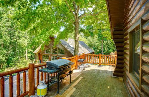 Family Home with Indoor Pool about 2 Mi to Elkhart Lake! - Foto 36