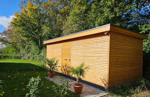 Sonnendeck Schwerin - Apartment mit Dachterrasse, Seeblick, Parkplatz, Fahrradschuppen, King-Size Bett - seenah relaxen - Foto 23