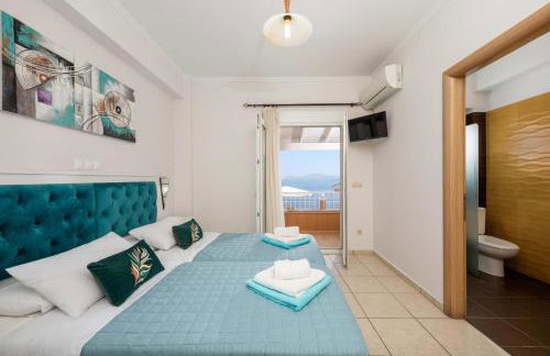 Elena Costa - Photo 22