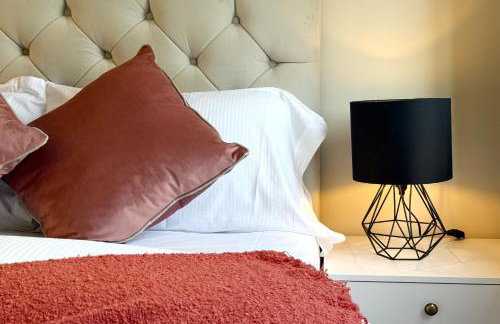 5 Bedroom, 3 Bathroom Modern House with Garden near Hampstead Heath Sleeps 10 - Foto 29