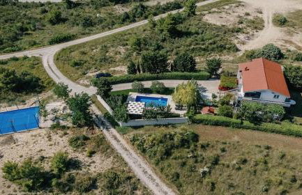 Apartment Ljubica with pool - Photo 59