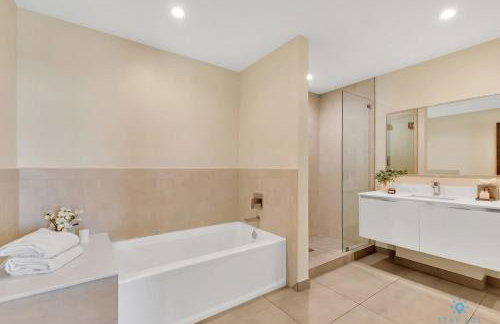 Beachfront Condo-ROOFTO POOL- 2 BEDROOMS 2 BR ! - Foto 24