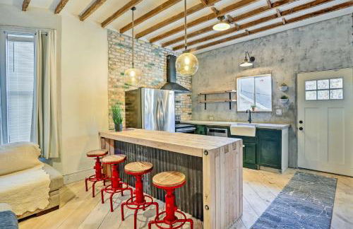 Stylish Newark Home with Deck Less Than 14 Mi to NYC! - Foto 10