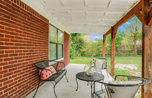 Newly Updated Cozy 1927 Uptown Tudor 4 min to Magnolia - Photo 76