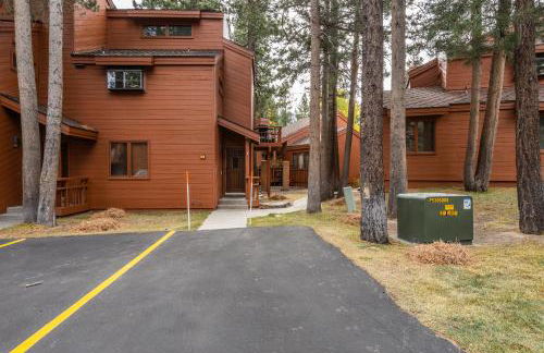 Updated 2 Bedroom and Loft 2 Full Bathroom Woodlands #51Just Steps to Shuttle Close to Golf Course - Foto 36