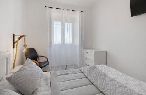 Nuria House - Photo 14