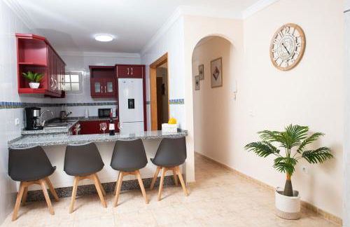 Apto ISA: amplio y acogedor apto de 75m con terraza, aire acondicionado y parking gratuito - Foto 14