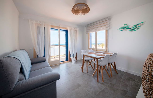 R154 - Apartamento Frente AL MAR EN Coma-ruga 3 - Foto 2