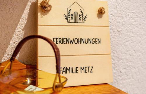 An den Weinbergen - Foto 3