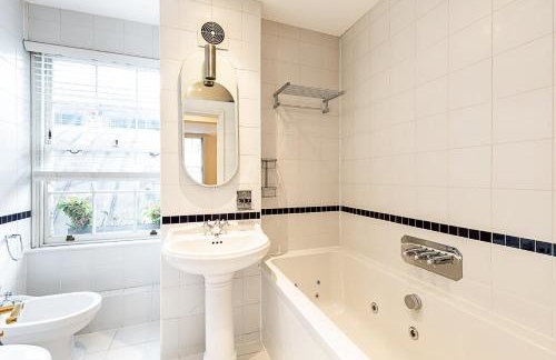 Classic Pimlico Townhouse - Foto 22