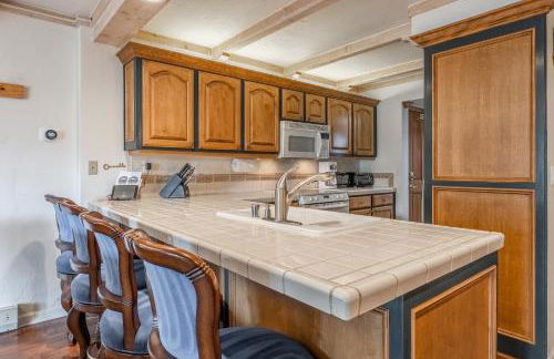 Walk to Lift Updated 2 Bedroom 2 and a Half Bathrooms 1849 Condos 209 Steps to Canyon Lodge Sleeps 6 - Foto 29