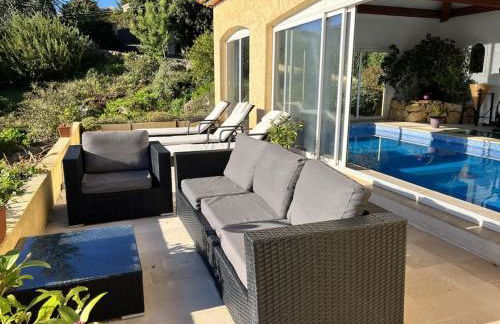 Villa Grasse vue mer exceptionnelle 8P piscine intérieure - Foto 20