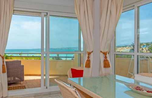 Torrequebrada beachfront apartment, Costa del Sol - Foto 5
