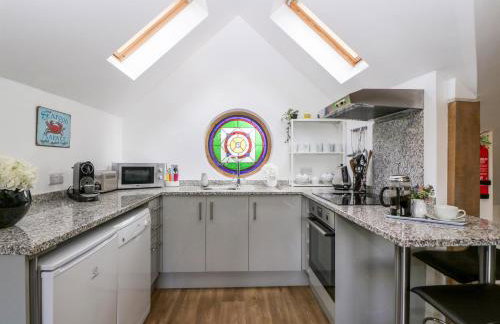 The Coach House - Photo 20