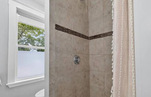 Vintage 5BR apt in Boston with Free Parking - Foto 42