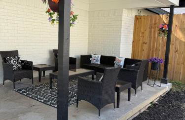 Spacious 3 bedroom 2 bath home in Downtown - Foto 78