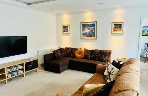 Crieff Armoury Luxury Self Catering Apartment - Photo 19