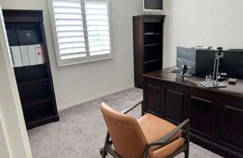 Elegant Retreat with Private Luxurious Gen Suite - Foto 43