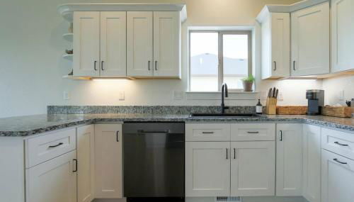 Long & Straight down Fairway #2 at 4 Mile Ranch - Foto 4, dishwasher