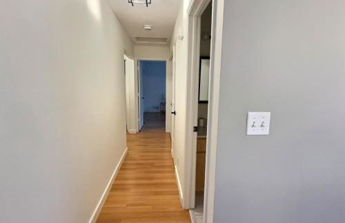 The Sawyer Hideaway - 3BR 2B with Hot Tub & Fire Pit - 5 mins to beach - Photo 18