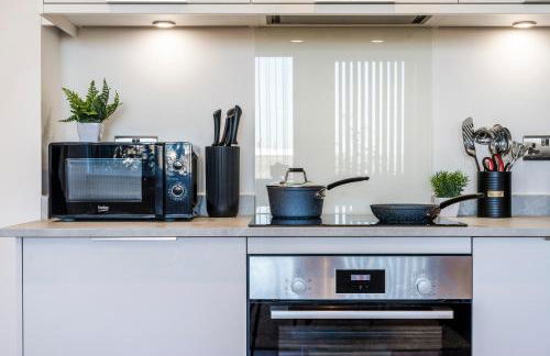 Central Gravesend 1BR, Kitchen, Wi-Fi, Sleeps 2, Parking - Foto 33