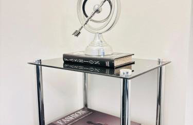 Luxury 5BR Stay With City Access - Photo 47