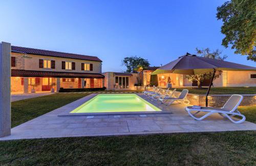 Villa Viscum in Central Istria for 8 persons with large garden - pet friendly - Foto 12