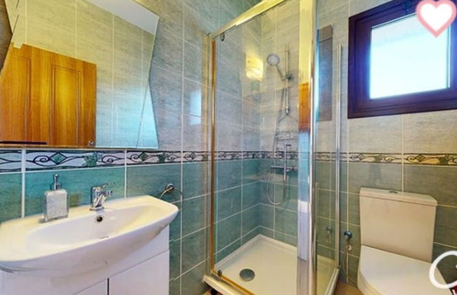 Marina Magic Sunset Villa-pool-parking-3br - Foto 11