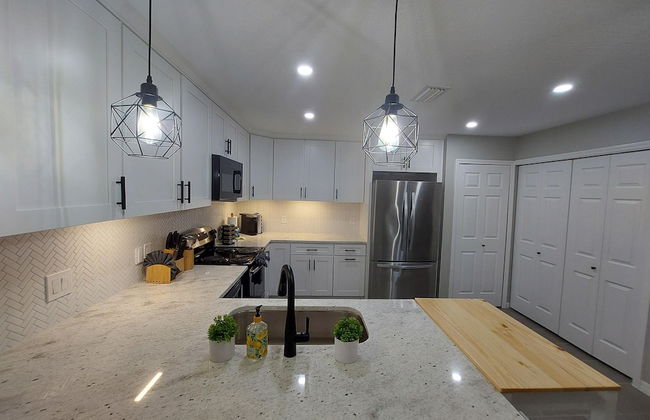 Amazing 3/2 Condo, Gated Community at Club Cortile!! - Foto 5