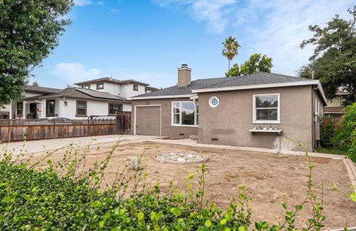 SJ Charm 3Br House - Beautiful Renovation - Foto 13