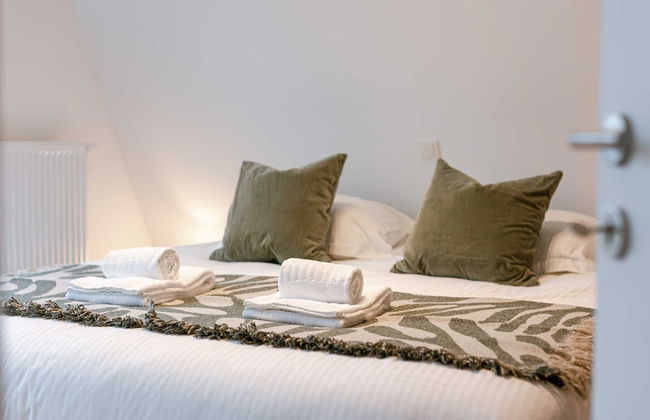 Cozy Beach Apartment in Middelkerke for 5 Guests Bright Living Space With Terrace - Photo 27