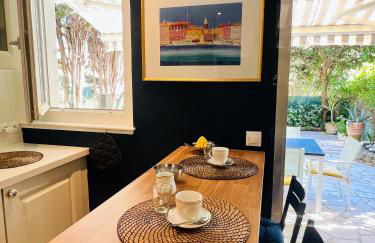 "Saint-Tropez" Superbe appartement avec Terrasse Jardin et Parking privé - Photo 9